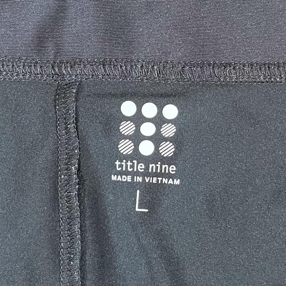 Title Nine Women's Pants Round Trip Wide Leg Crop Outdoor Athleisure L Black - Picture 2 of 9